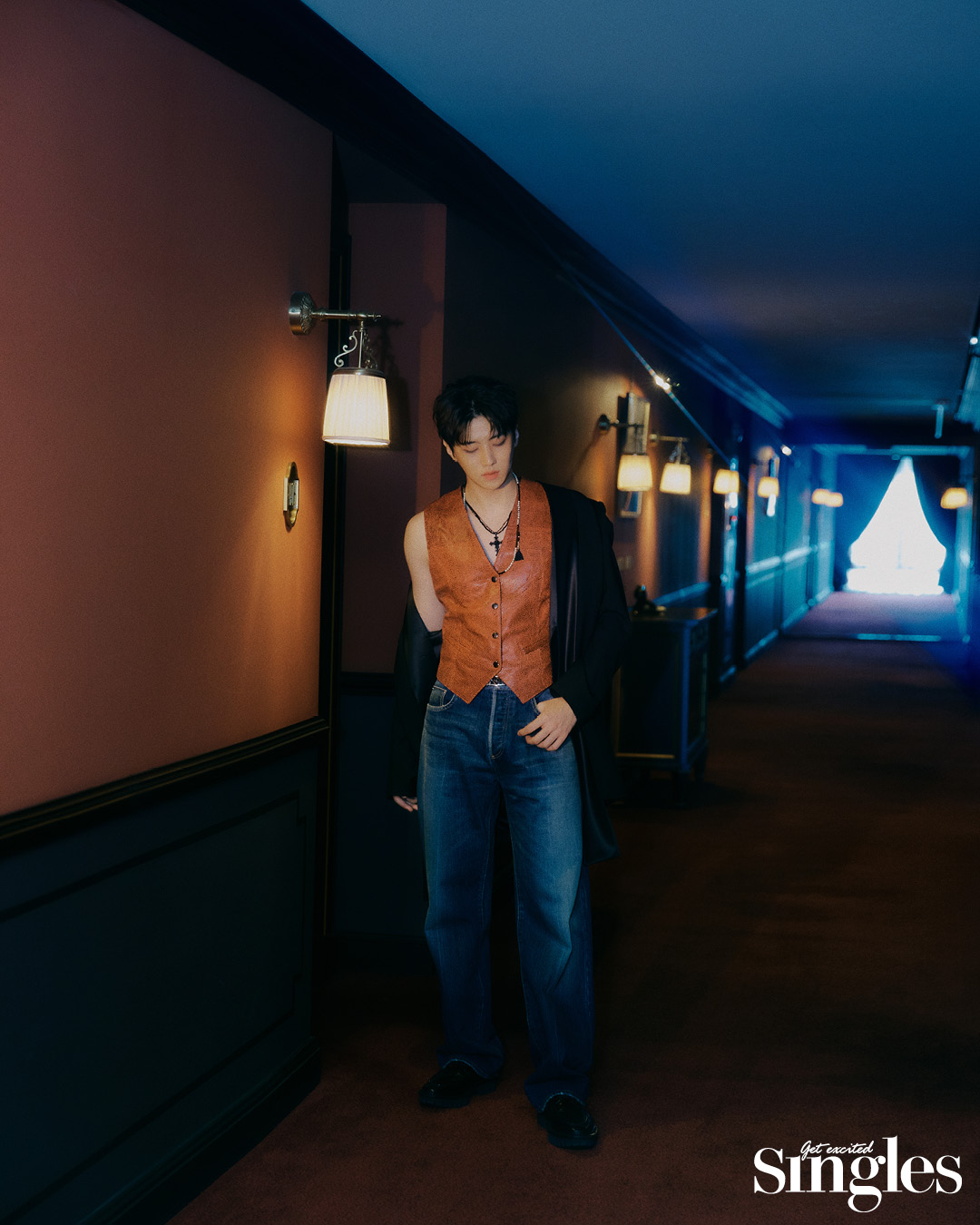 DKZ 재찬과 디올 아데쿠베가 등장하는 싱글즈 화